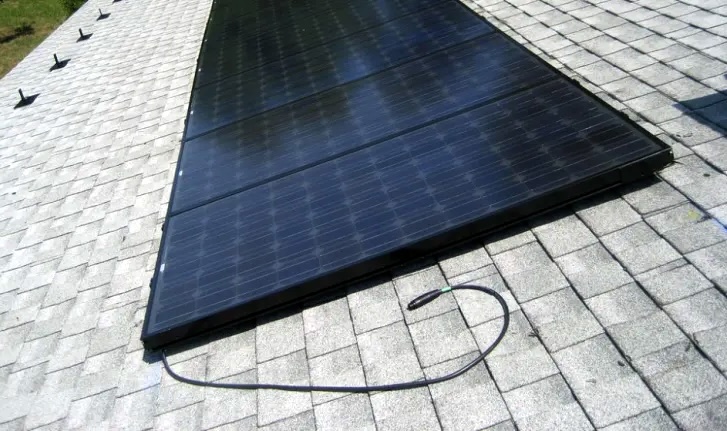 Solar roof panels